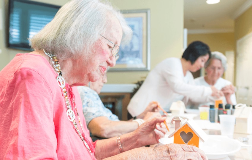 How to Enhance Seniors’ Mental Health Through In-Home Care