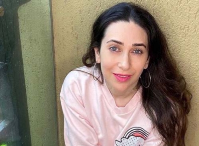 Karisma Kapoor learnt to speak Bengali, rolled cigarettes for her part in ‘Brown’