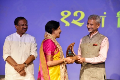 India-born writer from Australia honoured at 12th World Hindi Conference
