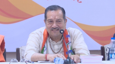 In a new outreach, RSS leader Indresh Kumar meets representatives of Muslim countries