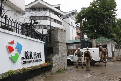 CAG comes down heavily on J&K Bank for ‘wasteful expenditure’ of Rs 7 cr