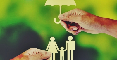 ‘Life insurers to cut costs to grow under new tax regime’