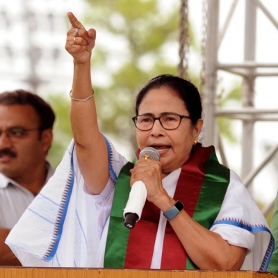 Mamata Banerjee to protest in Delhi over pending Central dues to Bengal