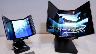Samsung to soon unveil tri-foldable smartphone: Report