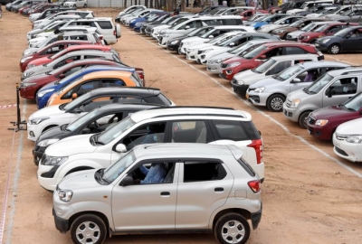 Exports of passenger vehicles witness decline in Feb