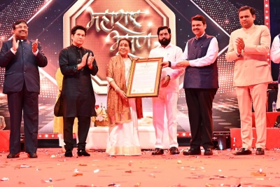 Legendary singer Asha Bhosle conferred ‘Maharashtra Bhushan-2021’