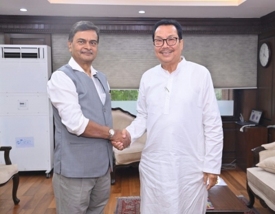 Arunachal Deputy CM meets Union Power Minister