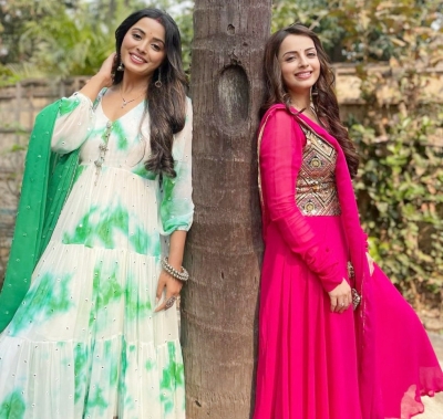 Shrenu Parikh has a special bond with her ‘Maitree’ co-star Bhaweeka Chaudhary