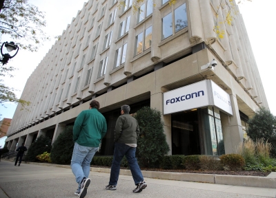 Key Apple supplier Foxconn logs 56% profit loss in Q1, outlook flat